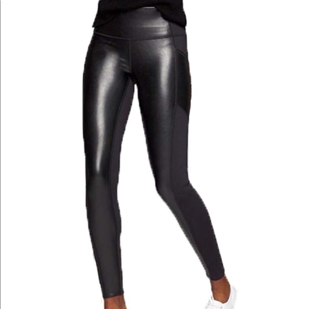 Athleta Gleam Chat to Town Tight